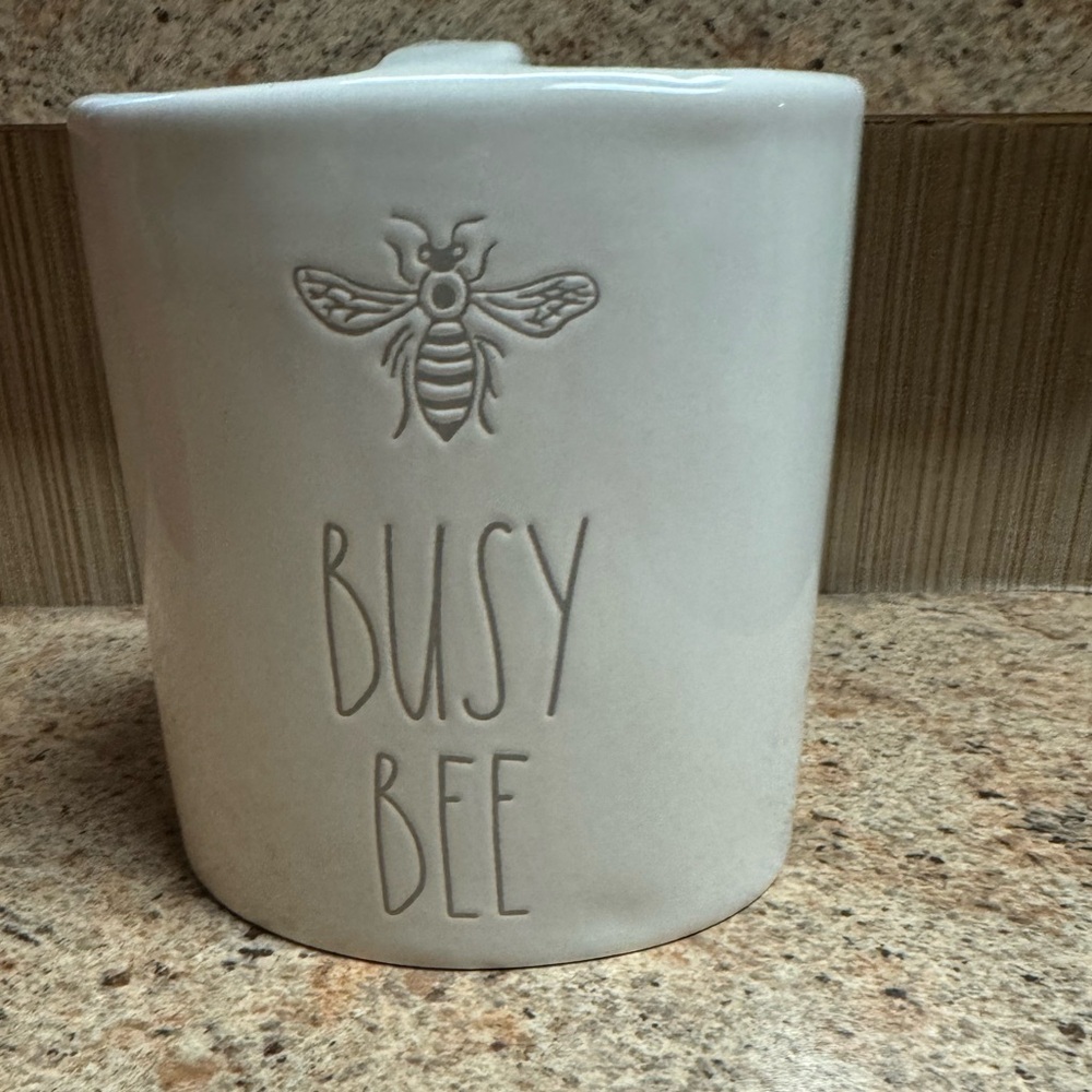 Rae Dunn pencil holder